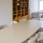 Rae *