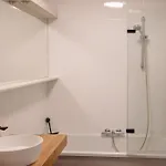 Rae * أوستيند